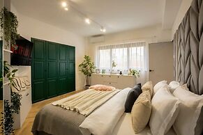 Aiastay Bucharest River Apartments