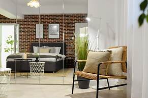 Aiastay Bucharest River Apartments