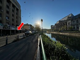 Aiastay Bucharest River Apartments