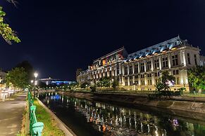 Aiastay Bucharest River Apartments