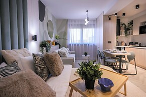 Aiastay Bucharest River Apartments