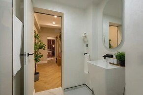 Aiastay Bucharest River Apartments