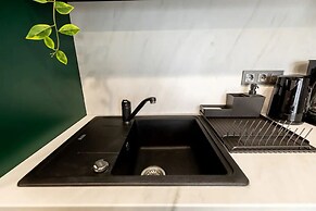 Aiastay Bucharest River Apartments