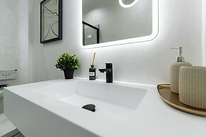 Aiastay Bucharest River Apartments