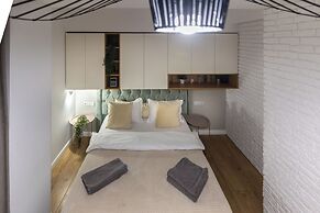 Aiastay Bucharest River Apartments