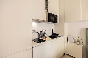 Aiastay Bucharest River Apartments