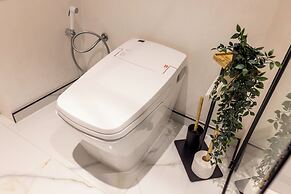 Aiastay Bucharest River Apartments