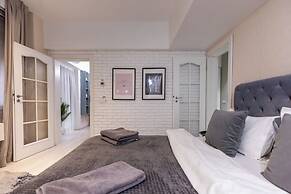 Aiastay Bucharest River Apartments