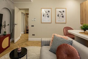 Aiastay Bucharest River Apartments