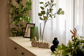 Aiastay Bucharest River Apartments