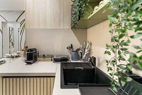 Aiastay Bucharest River Apartments