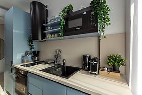 Aiastay Bucharest River Apartments