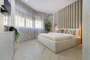 Aiastay Bucharest River Apartments