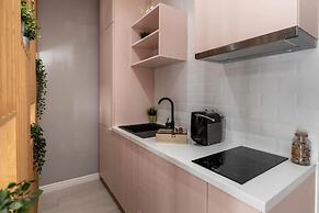 Aiastay Bucharest River Apartments