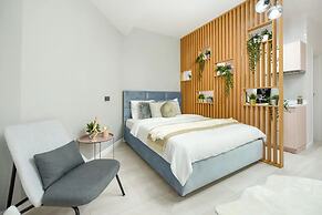 Aiastay Bucharest River Apartments