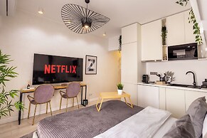 Aiastay Bucharest River Apartments