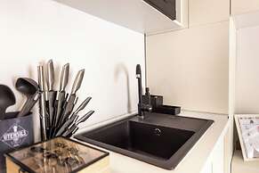 Aiastay Bucharest River Apartments