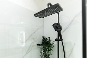 Aiastay Bucharest River Apartments