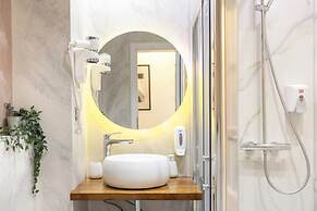 Aiastay Bucharest River Apartments