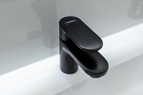 Aiastay Bucharest River Apartments