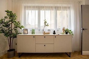 Aiastay Bucharest River Apartments