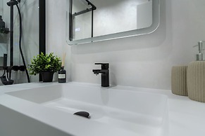 Aiastay Bucharest River Apartments