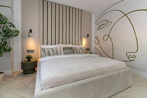 Aiastay Bucharest River Apartments