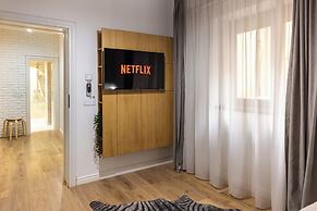 Aiastay Bucharest River Apartments