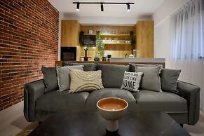 Aiastay Bucharest River Apartments