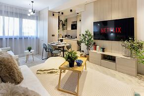 Aiastay Bucharest River Apartments