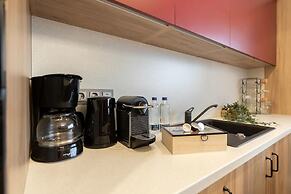 Aiastay Bucharest River Apartments