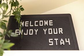 Aiastay Bucharest River Apartments