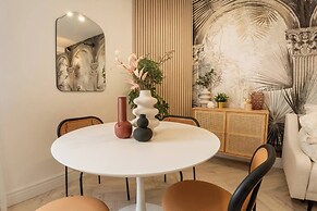 Aiastay Bucharest River Apartments