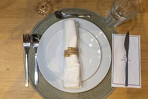 Aiastay Bucharest River Apartments