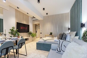 Aiastay Bucharest River Apartments