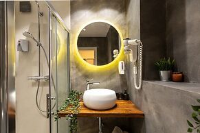 Aiastay Bucharest River Apartments