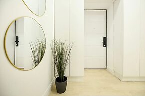 Aiastay Bucharest River Apartments