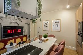 Aiastay Bucharest River Apartments