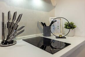 Aiastay Bucharest River Apartments