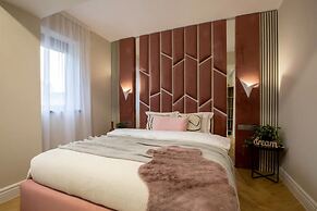 Aiastay Bucharest River Apartments