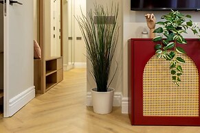 Aiastay Bucharest River Apartments