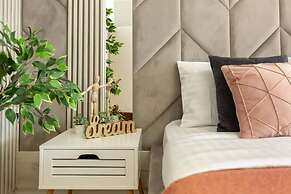 Aiastay Bucharest River Apartments