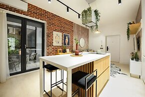 Aiastay Bucharest River Apartments