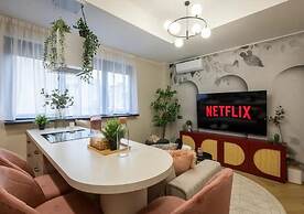 Aiastay Bucharest River Apartments