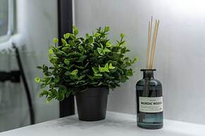 Aiastay Bucharest River Apartments