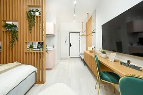 Aiastay Bucharest River Apartments