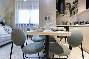 Aiastay Bucharest River Apartments