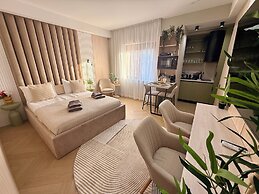 Aiastay Bucharest River Apartments