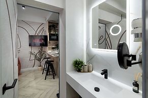 Aiastay Bucharest River Apartments