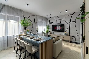 Aiastay Bucharest River Apartments